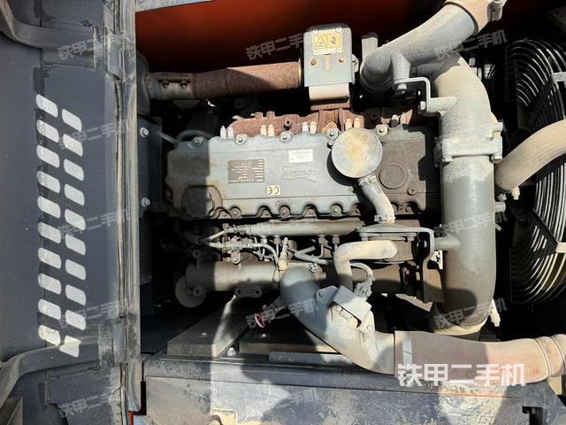 发动机整体俯视（整机外观）