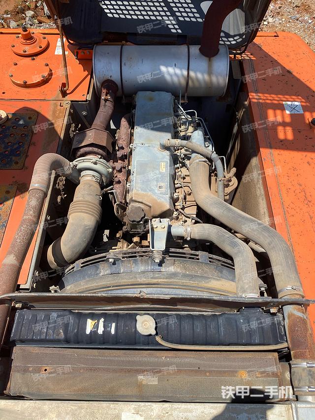 发动机整体俯视（整机外观）