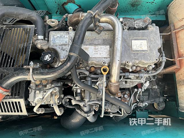 发动机整体俯视（整机外观）