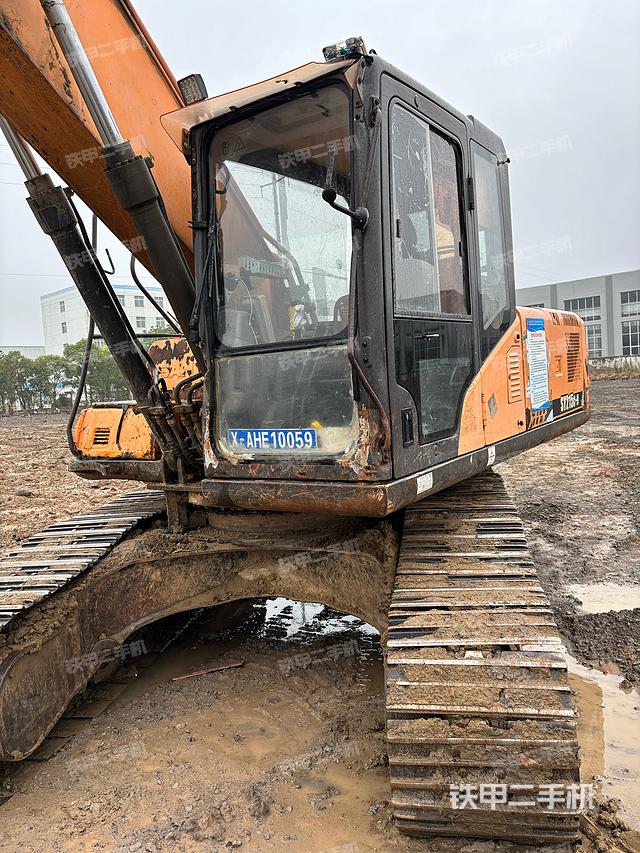 驾驶室整体（整机外观）