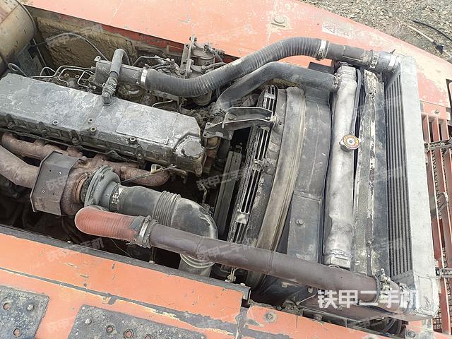 发动机整体俯视（整机外观）