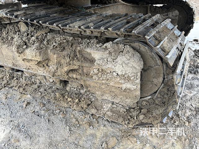 单侧履带整体（整机外观）