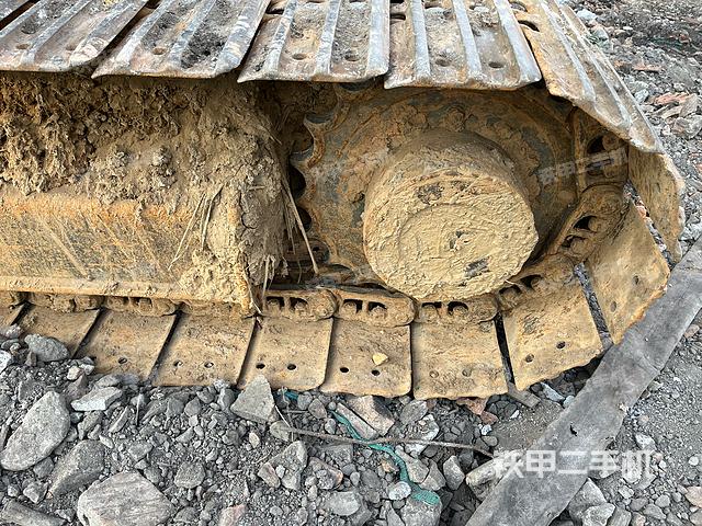 单侧履带整体（整机外观）