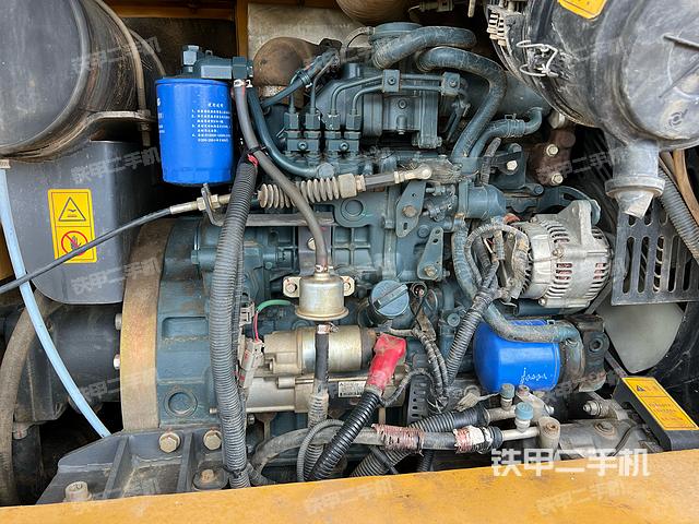 发动机整体俯视（整机外观）