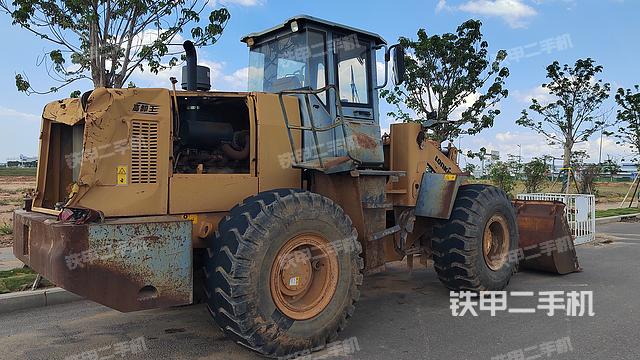 整机右后45°（整机外观及大件）