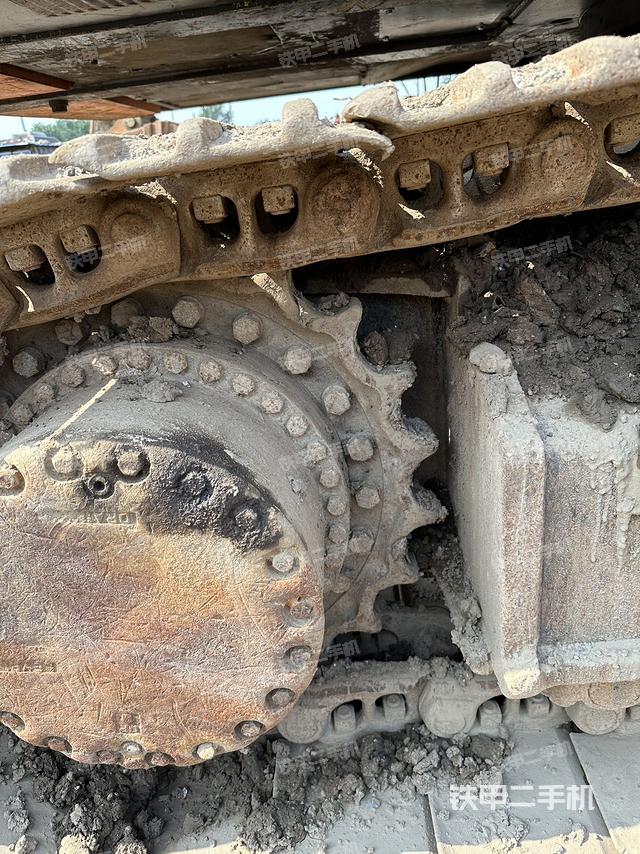 单侧履带整体（整机外观）