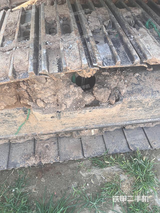 单侧履带整体（整机外观）