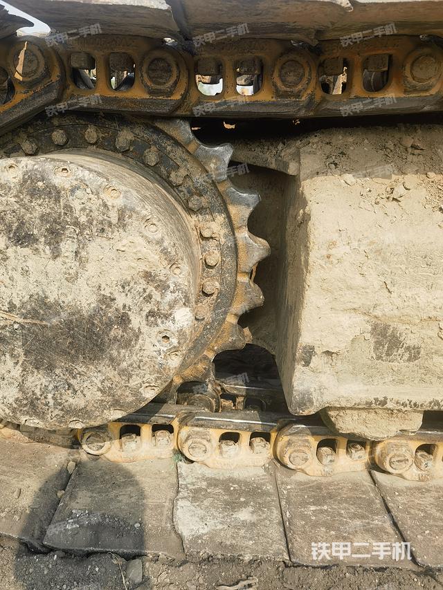 单侧履带整体（整机外观）