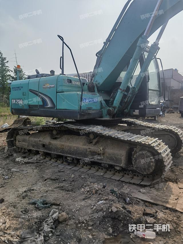 整机右后45°（整机外观）