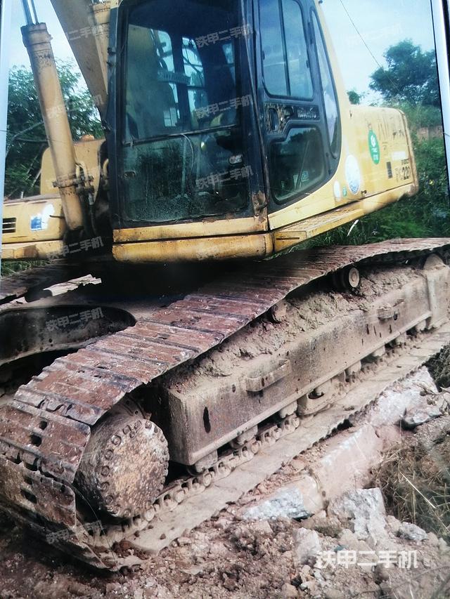 驾驶室整体（整机外观）