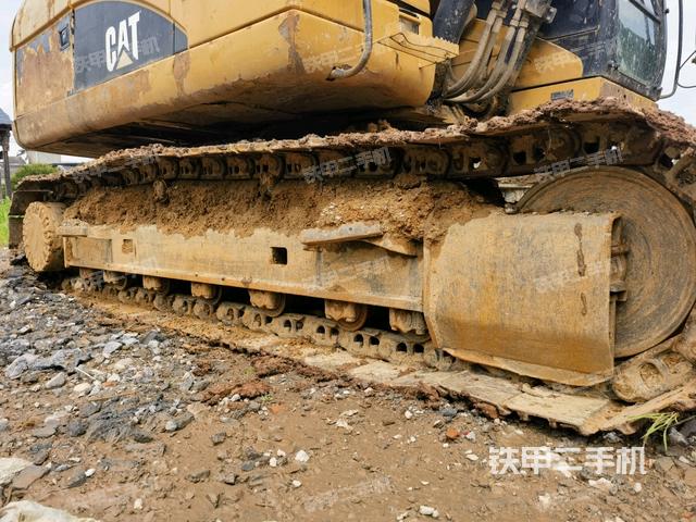 左側(cè)履帶整體?（行走機(jī)構(gòu)）