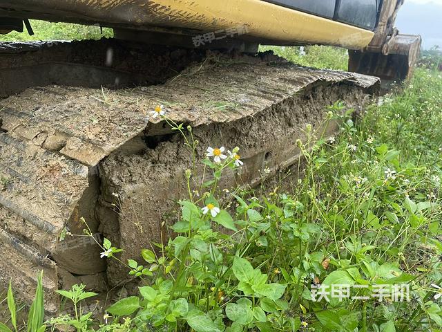 左驅(qū)動(dòng)輪（行走機(jī)構(gòu)）