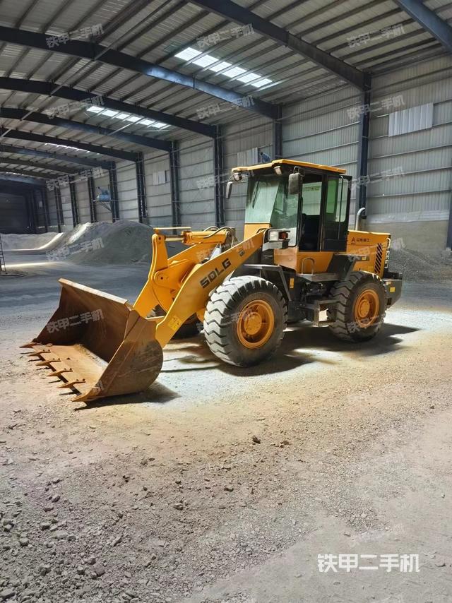 整机右后45°（整机外观及大件）