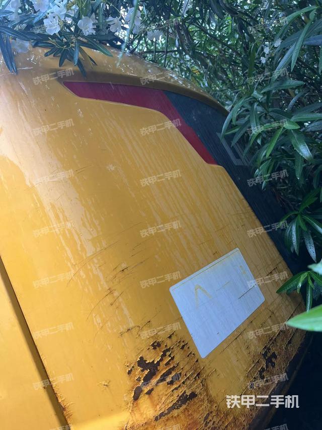 整机右后45°（整机外观）