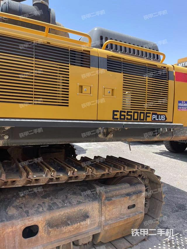 单侧履带整体（整机外观）