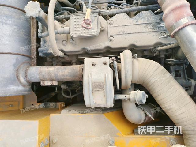 增壓器特寫(xiě)(上車(chē)部件) 增壓器特寫(xiě)(上車(chē)部件)