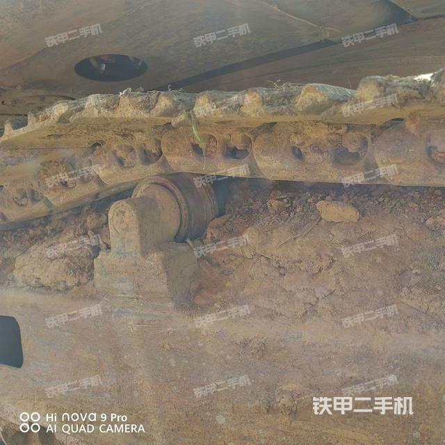 单侧履带整体（整机外观）