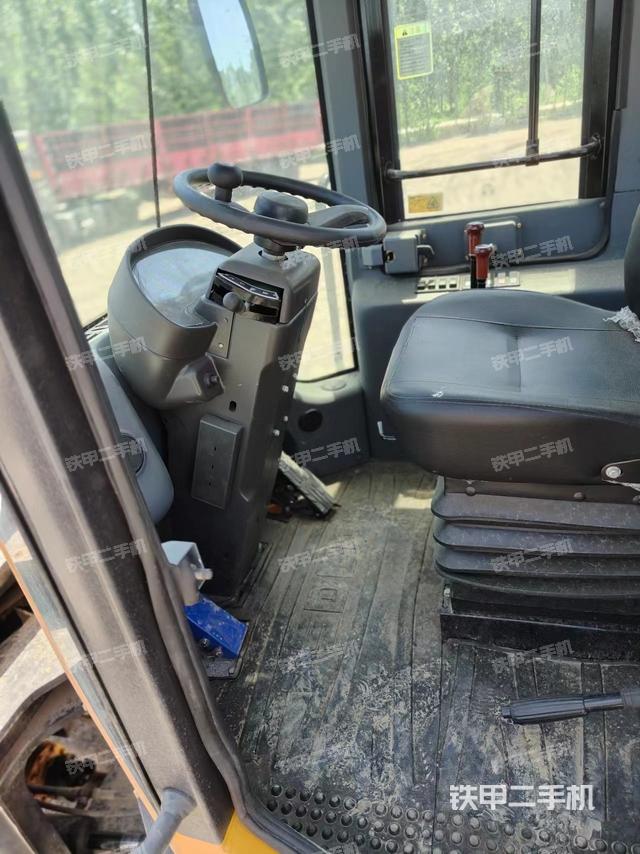 驾驶室工作台（整机外观及大件）