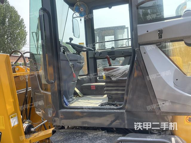 驾驶室工作台（整机外观及大件）