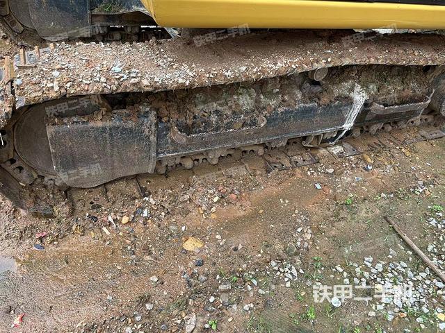 单侧履带整体（整机外观）