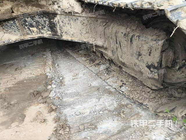 单侧履带整体（整机外观）