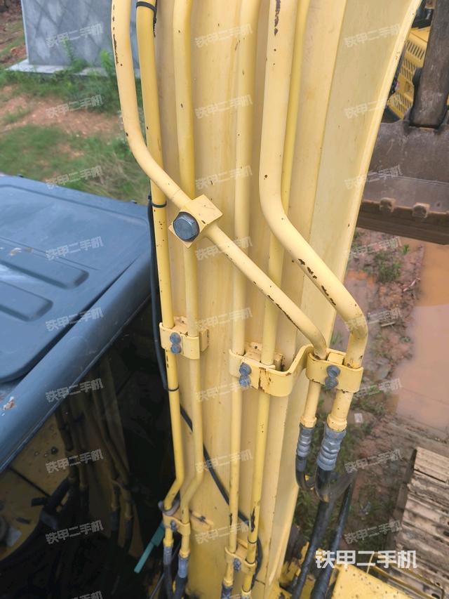 小臂整體右前（工作和回轉(zhuǎn)裝置）