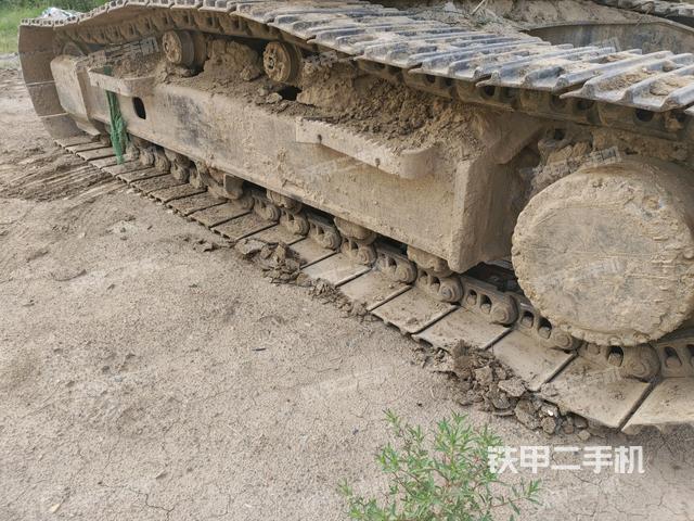 右驅(qū)動(dòng)輪(行走機(jī)構(gòu)) 右驅(qū)動(dòng)輪(行走機(jī)構(gòu))