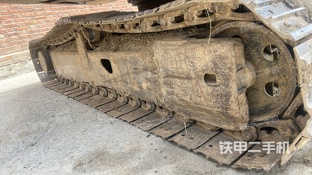 单侧履带整体（整机外观）