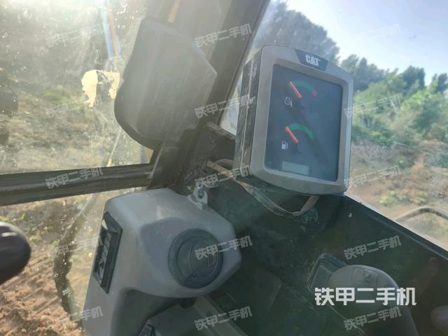 顯示屏?(駕駛室部分) 顯示屏?(駕駛室部分)