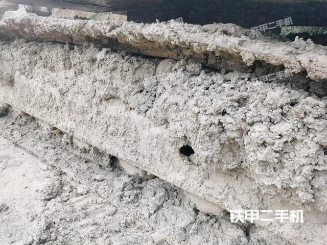 单侧履带整体（整机外观）