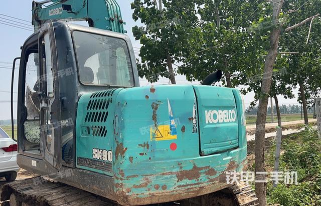 整机右后45°（整机外观）