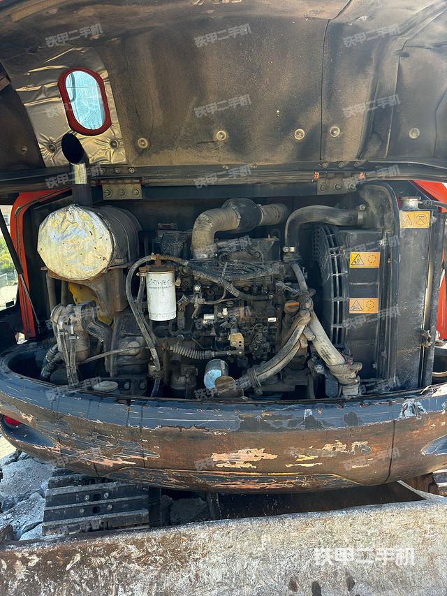 发动机整体俯视（整机外观）