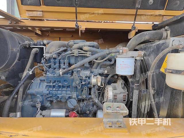 发动机整体俯视（整机外观）