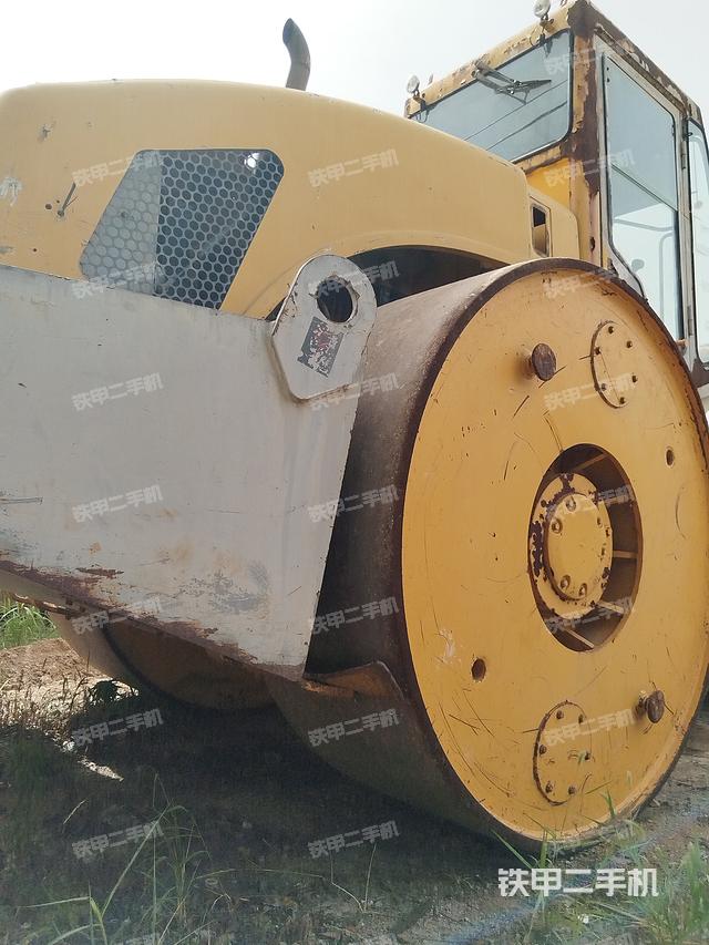 整机右后45°（设备外观及核心部件）