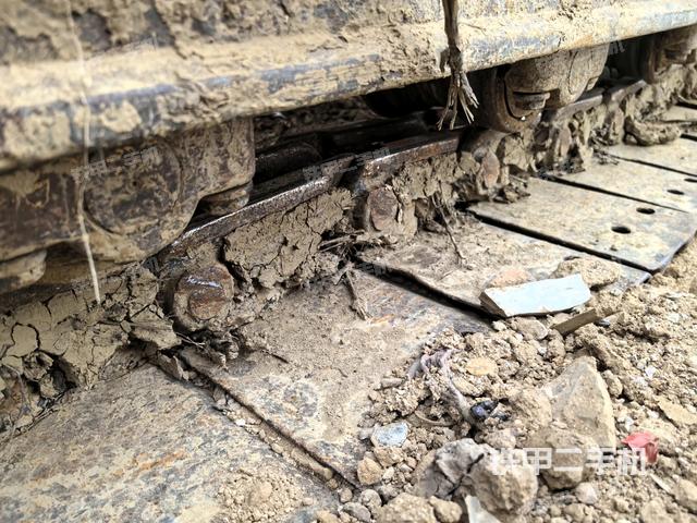 右驅(qū)動輪(行走機構(gòu)) 右驅(qū)動輪(行走機構(gòu))