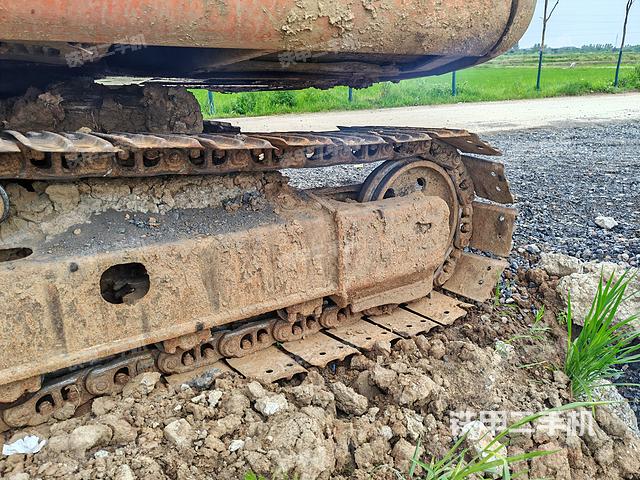 单侧履带整体（整机外观）