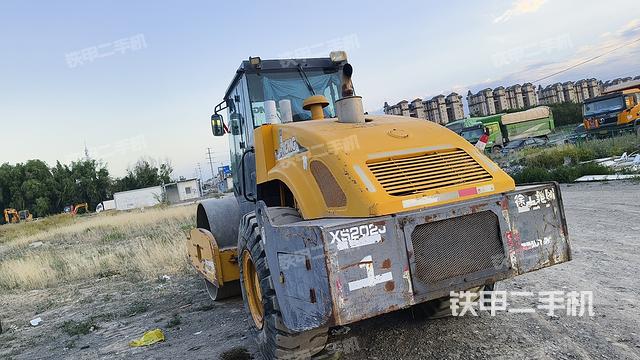 徐工XS202J压路机