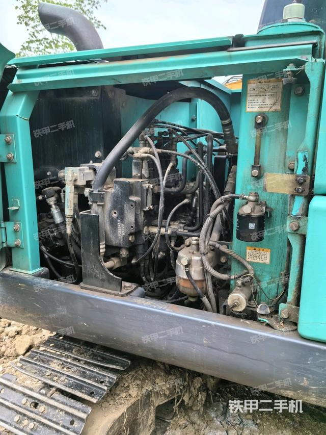 液壓泵室(大件艙室) 液壓泵室(大件艙室)