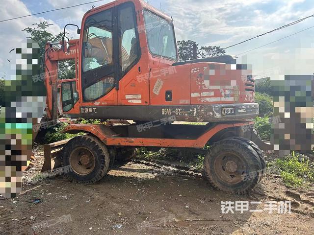 新源XY65W-8挖掘机