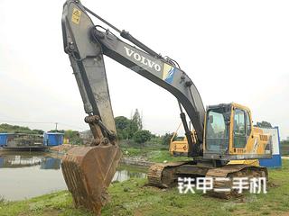 江苏-镇江市二手沃尔沃EC200B挖掘机实拍照片