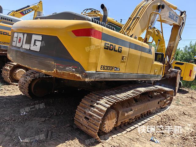 整机右后45°（整机外观）