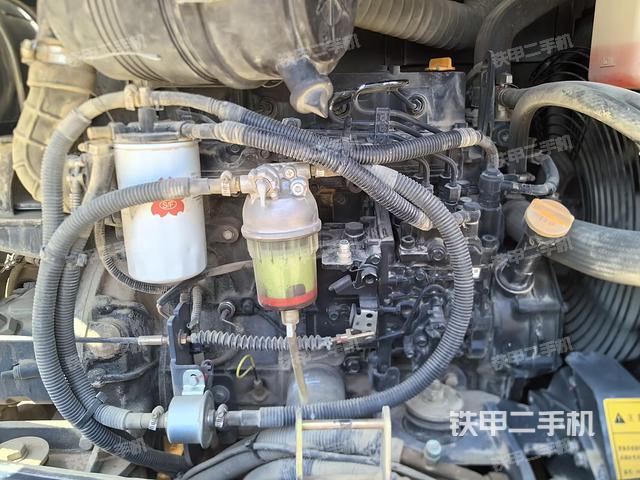 发动机整体俯视（整机外观）