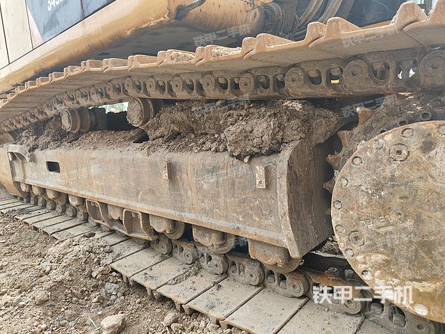 单侧履带整体（整机外观）