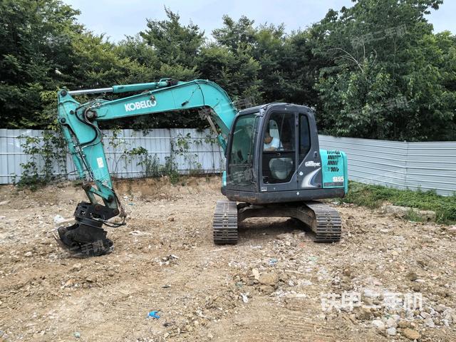 左后45(整機外觀) 左后45(整機外觀)