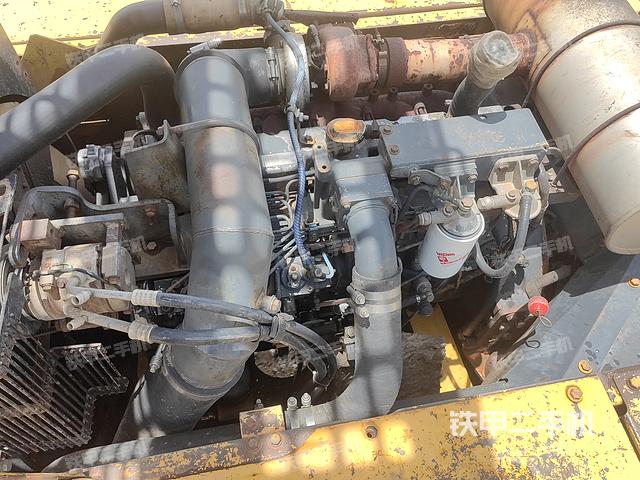 发动机整体俯视（整机外观）