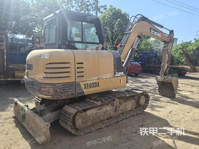 整机右后45°（整机外观）