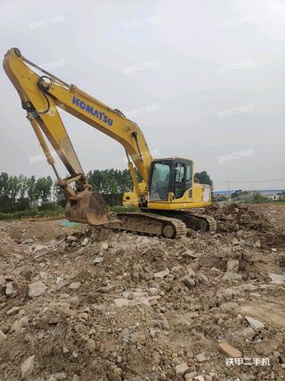 江苏-连云港市二手小松PC200-8M0挖掘机实拍照片