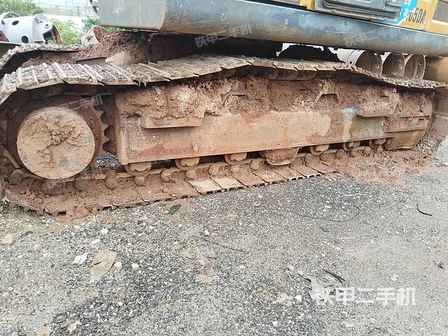 單側(cè)履帶整體（整機(jī)外觀）