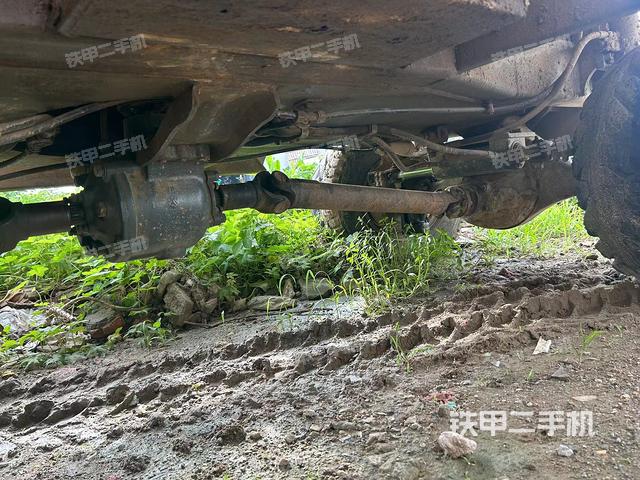 单侧履带整体（整机外观）