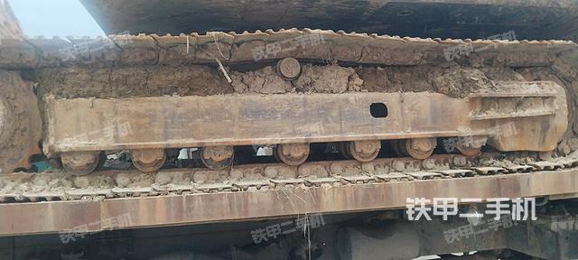 单侧履带整体（整机外观）